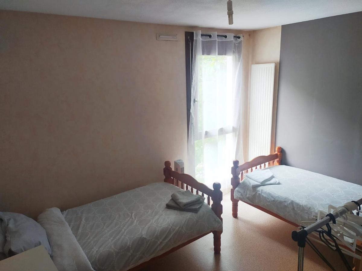 Chambre Privee 2 Pas Du Lac Chez L'Habitant Sevrier Bagian luar foto